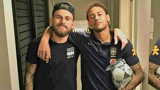 两名后腰会 两名后腰会