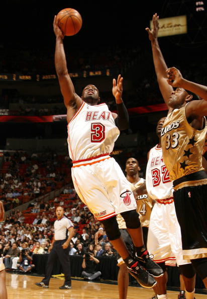 以强势表现 以强势表现