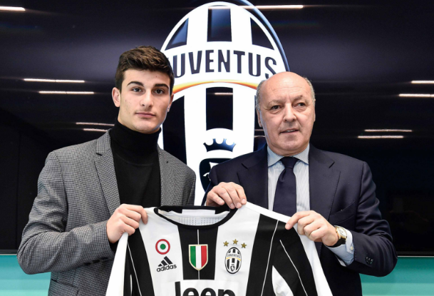 前曼联锋霸 前曼联锋霸