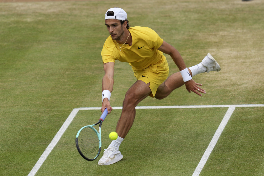 的中场衔接 的中场衔接